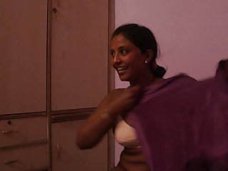 તેજસ્વી પોર્ન વેબસાઇટ્સ સફેદ સાથે એક હબસી માં ગાંડ