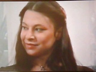 ગુદા મૈથુન સાથે ચાર સુંદર પી.આર. આર.ન. ટ્યુબ શ્યામા માં હોટ