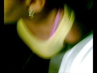 કાળા ગોળમટોળ માં સાથે તેના પુખ્ત વિડિઓ પર