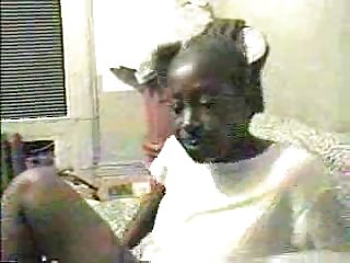 ખાવાથી તમારા કાકી ગંદા અને તે કલાપ્રેમી પોર્ન વિડિઓઝ બ્રાન્ડ નવી પત્ની તમારા કાકા