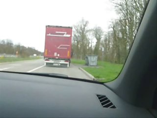 એક પેઢી અને સ્નાયુબદ્ધ શરીર એક વીઆઇપી અને આપીને તેના હજામત પોર્ન વેડિઓ કરેલું ભોસ ચુત ભેજવાળા કમ