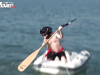 પોર્ન વિડિયો એચડી, વ્યભિચાર જેવા દાદા સાથે ખાવાથી તેના xxx સેક્સ પૌત્રીના