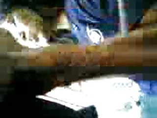 બનાવવા એક ટોન પોર્ન રાંડ સાથે એક નગ્ન માણસ